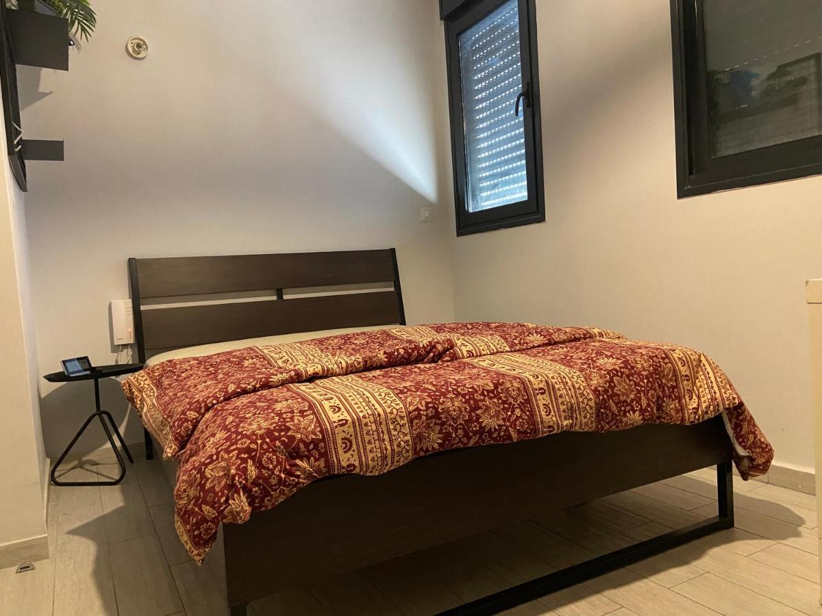 Beauty Apartment 3 Rooms Wi-Fi เนทันยา ภายนอก รูปภาพ